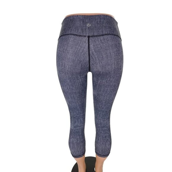 Lululemon Wunder Under Crop *Full-On Luxtreme 4 Burlap Texture Black Dune - Picture 2 of 8